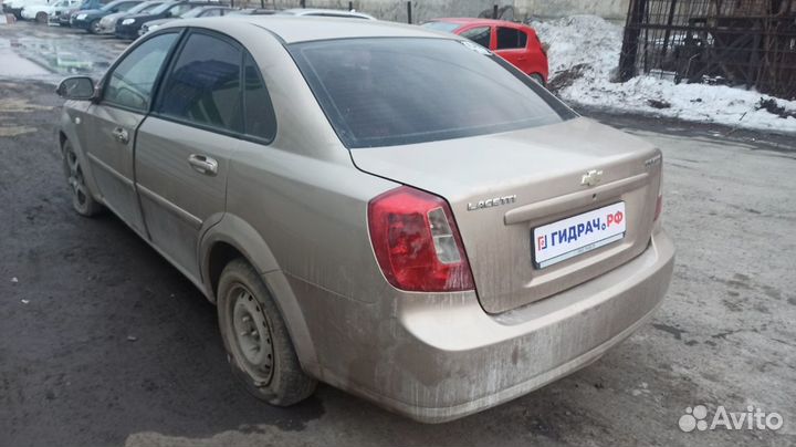 Стекло двери передней правой Chevrolet Lacetti 965