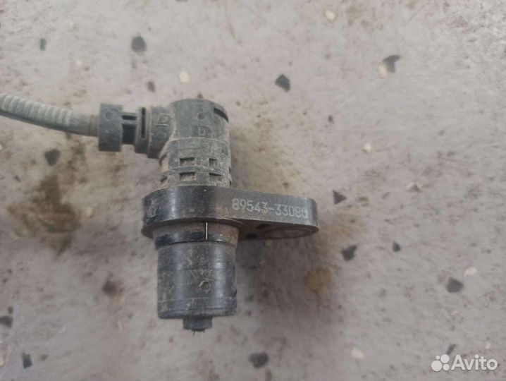 Датчик ABS передний левый Camry V40 2008 г