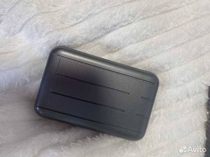 Магнитный повербанк