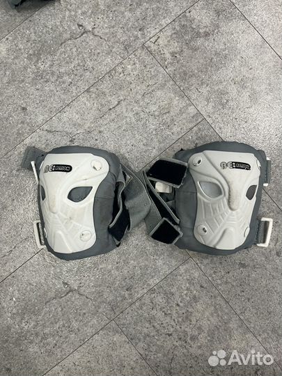 Защита локтей и коленей