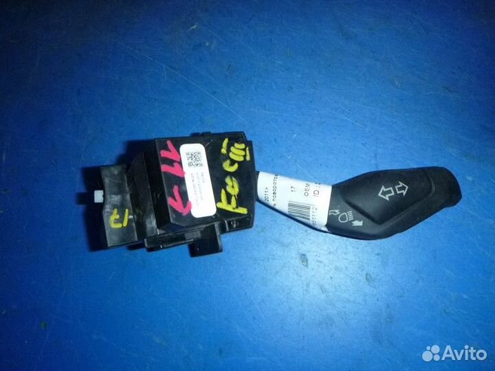 Переключатель поворотов подрулевой ford focus III