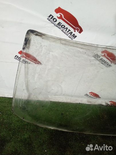 Стекло лобовое Москвич 2141 1992
