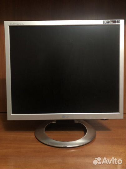 Неисправный монитор LG