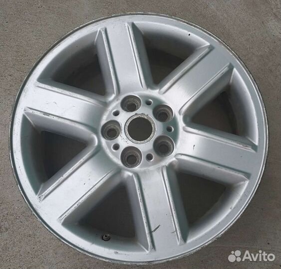 Оригинальный диск Land Rover r19
