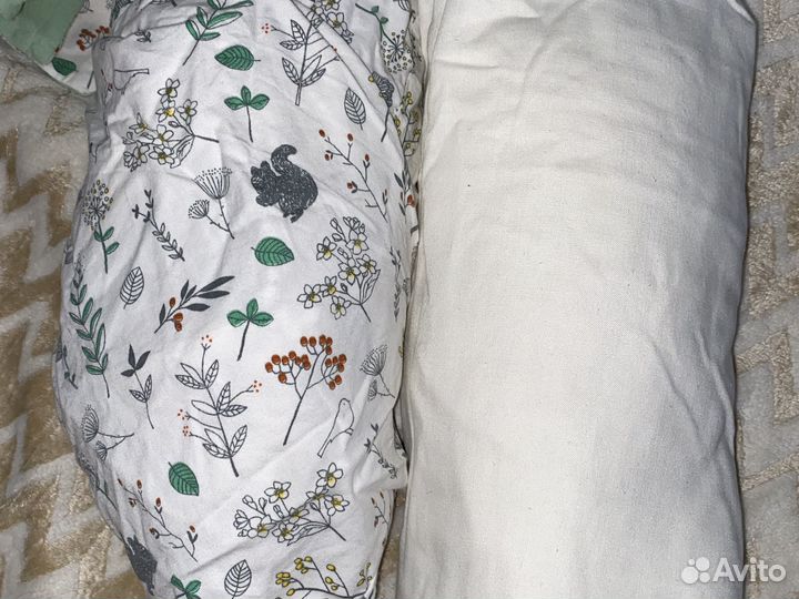 Бортики в детскую кроватку(балдахин,одеяло и тд)