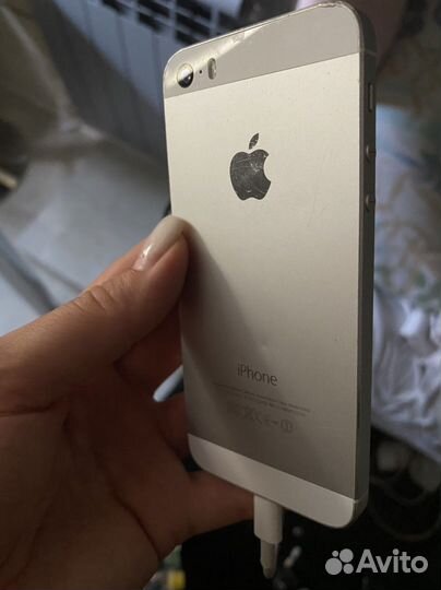 Продаю iPhone 5s