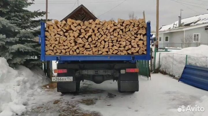 Дрова берёзовые от 5куб. Колотые. Доставка
