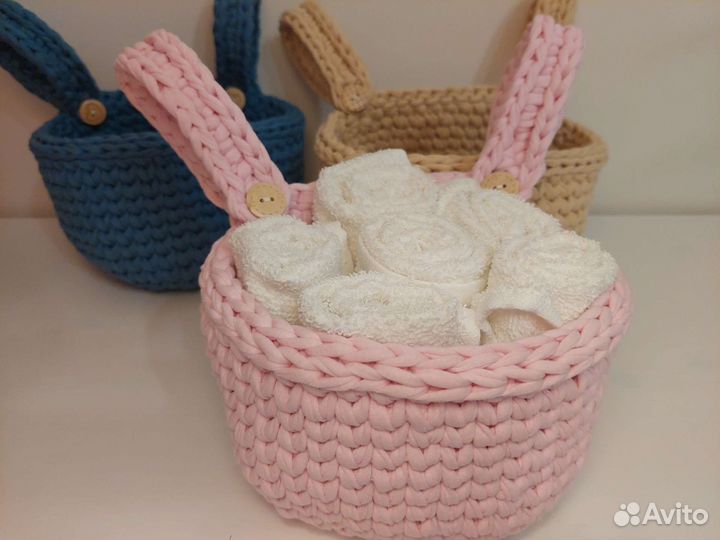 Вязаная корзина подвесная, органайзер на кроватку