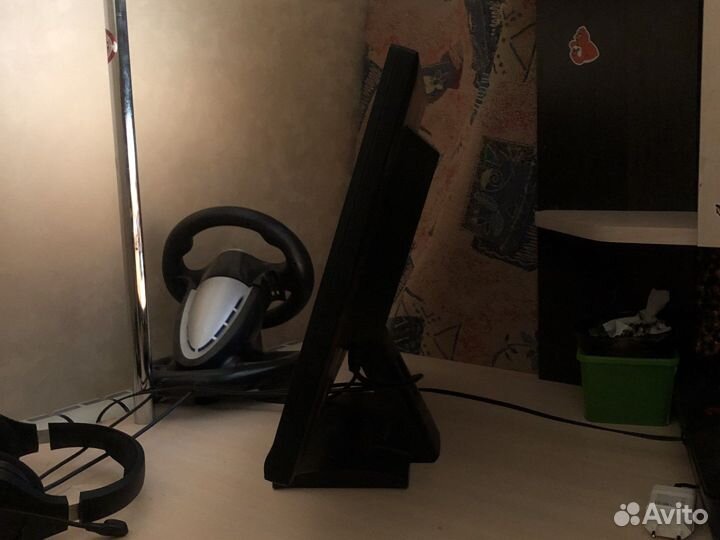 Монитор Benq G2200W