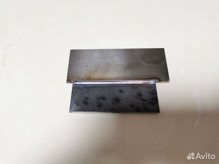 Лазерный аппарат сварки, резки и чистки металлов