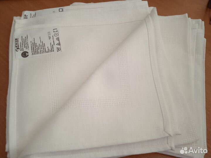 Салфетки жаккардовые белые 45*45 новые