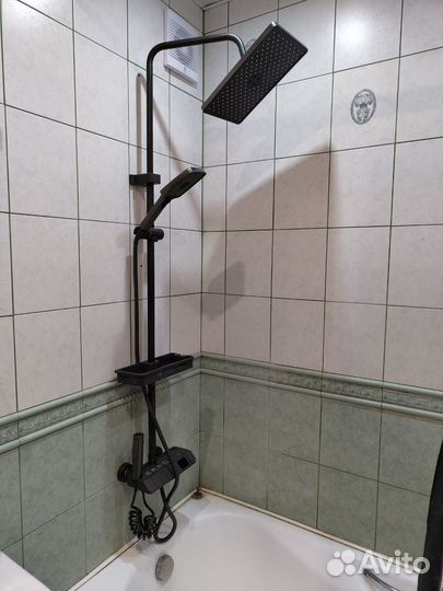 Душевая система пианино с цифровым дисплеем и троп