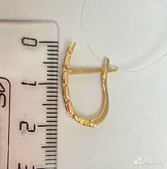 Золотые серьги