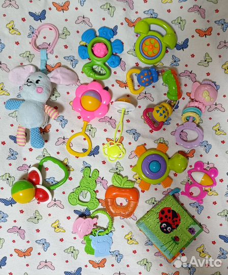 Игрушки погремушки