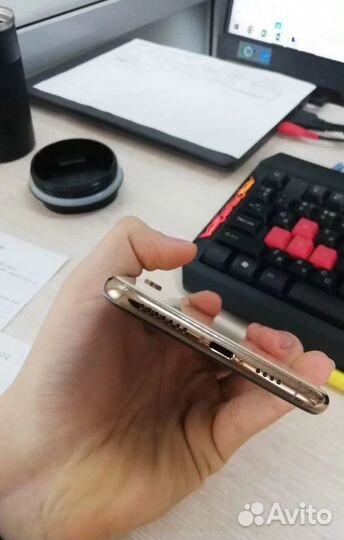 iPhone Xs Max, 64 ГБ