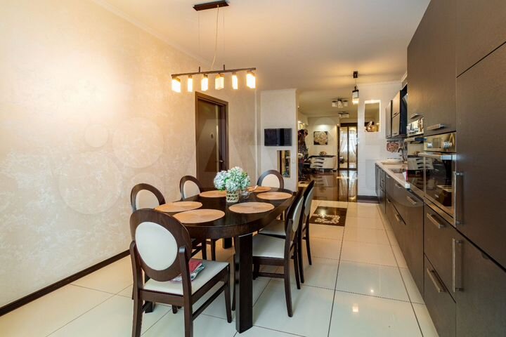 3-к. квартира, 165,7 м², 2/12 эт.