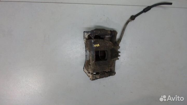 Суппорт Opel Vivaro, 2015