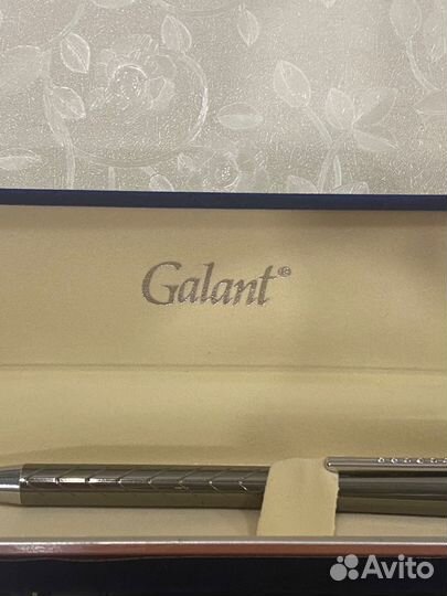 Ручка шариковая металлическая