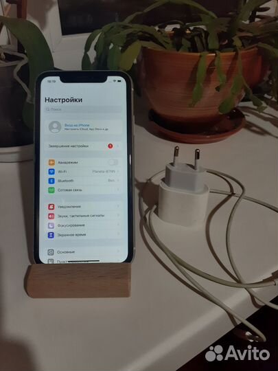 iPhone Xr, 64 ГБ