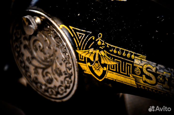 Раритетная швейная машинка Singer