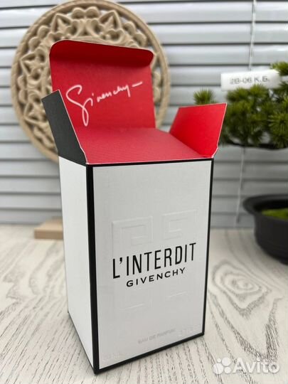 Givenchy linterdit parfum
