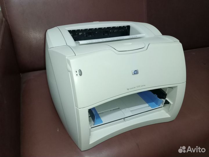 Принтер HP laserjet 1200. Рабочий. Обслужен