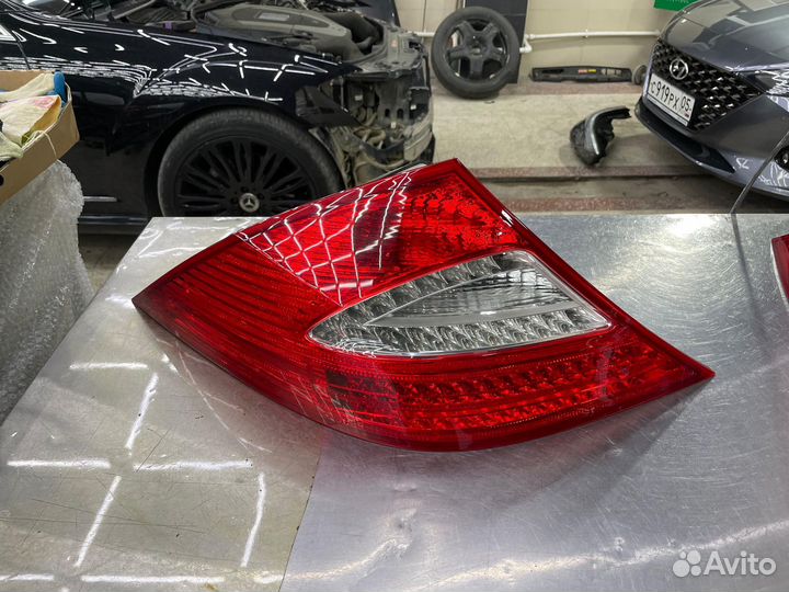 Задние стопы рестайлинг оригинал w 219