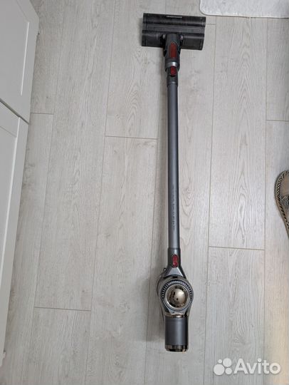 Беспроводной пылесос Redmond