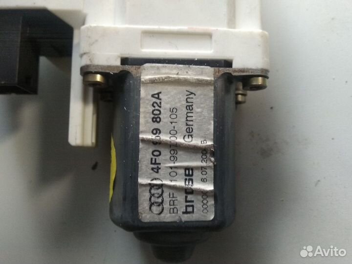 Моторчик заднего стеклоподъемника Audi A6 C6