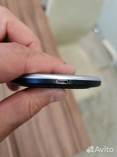 Беспроводная зарядка, 5 Вт,новая, в упаковке