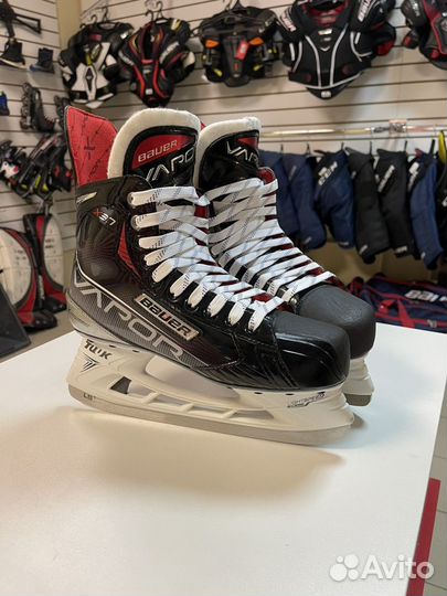 Коньки хоккейные Bauer Vapor x3.7 Int-6.5 EE