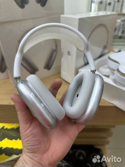 Apple airpods max