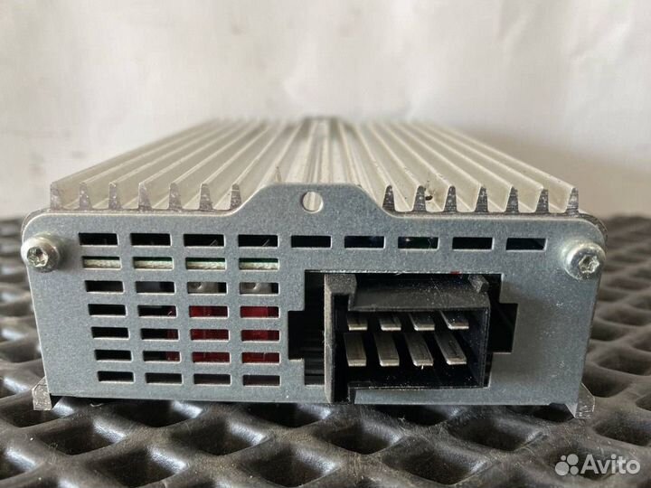 Преобразователь напряжения Volvo FH4 21255317