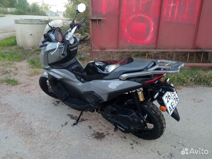 Продам Макси-скутер Jet180 (копия honda pcx150)