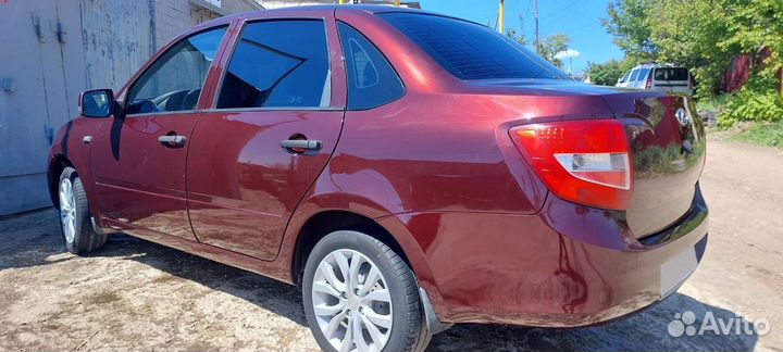 LADA Granta 1.6 МТ, 2012, 128 743 км