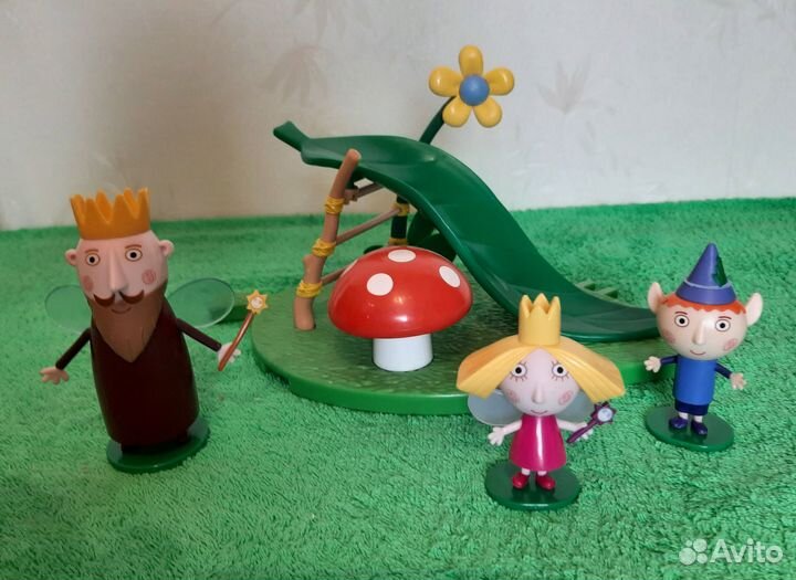 Маленькое королевство Бен и Холли