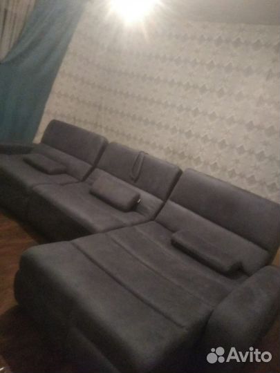 Большой угловой диван бу