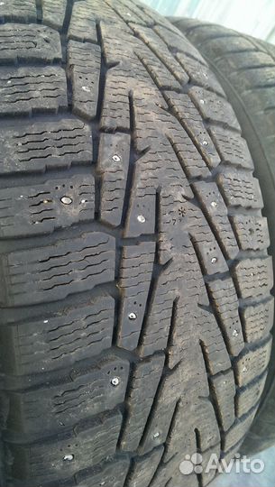 Nokian Tyres Hakkapeliitta 7 285/60 R18 116T