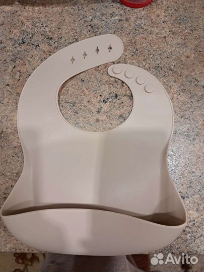 Нагрудник силиконовый новый