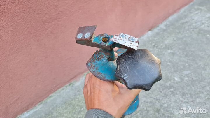 Бур складной с шумовкой. Привезу бесплатно