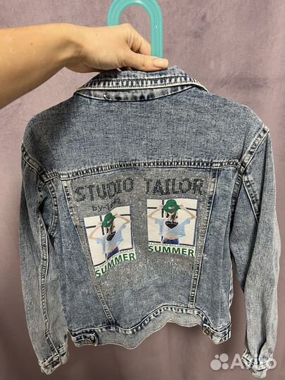 Джинсовая куртка для девочки