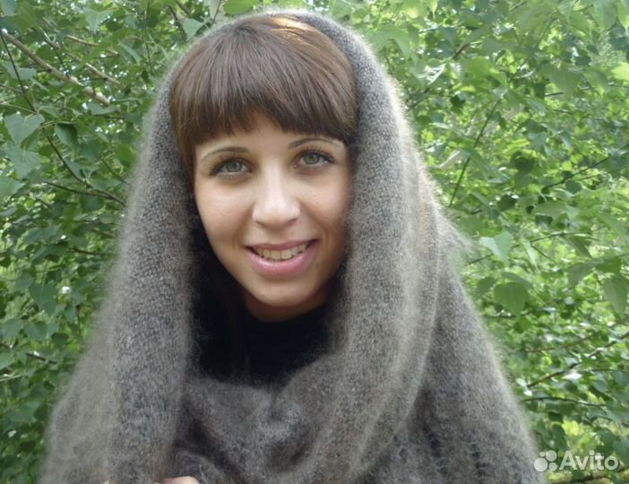 Оренбургский пуховый платок ручной вязки 130 см