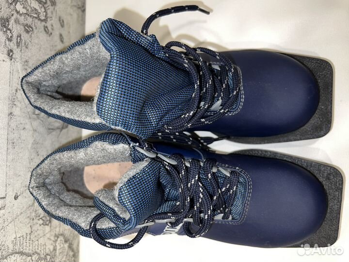 Лыжные ботинки 36 размер