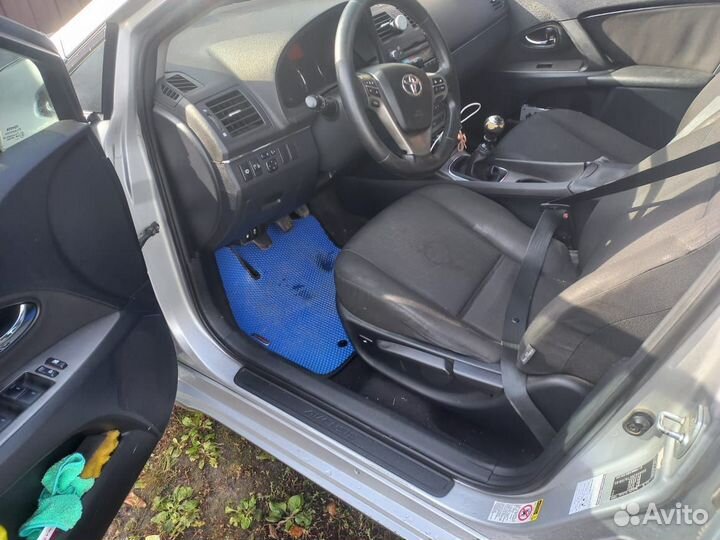 Toyota Avensis 1.8 МТ, 2009, 365 000 км