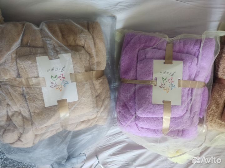 Полотенца набор новый