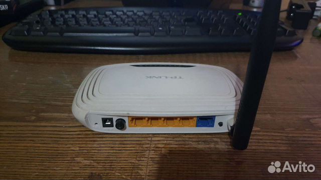 Wi-Fi роутер TP-link TL-WR740N