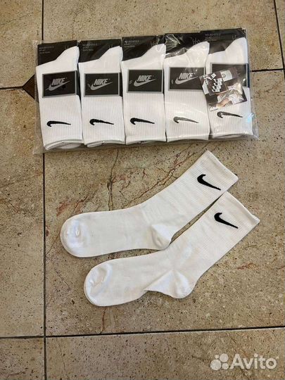 Носки Nike белые