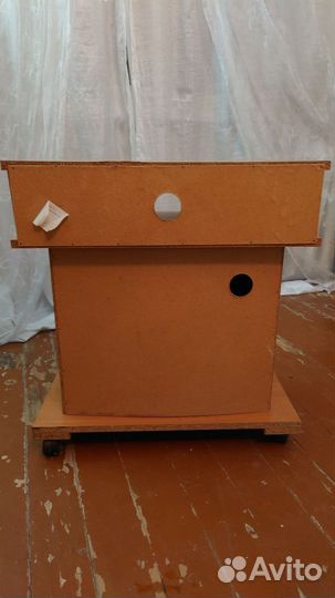 Стол журнальный