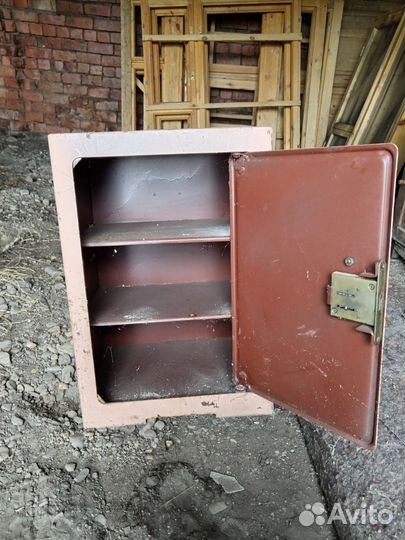 Сейф металлический бу