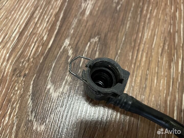 Трубка системы охлаждения Mercedes-Benz E-class